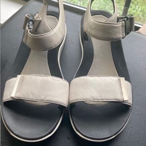Clarks sporty sandals - MAKE OFFER!